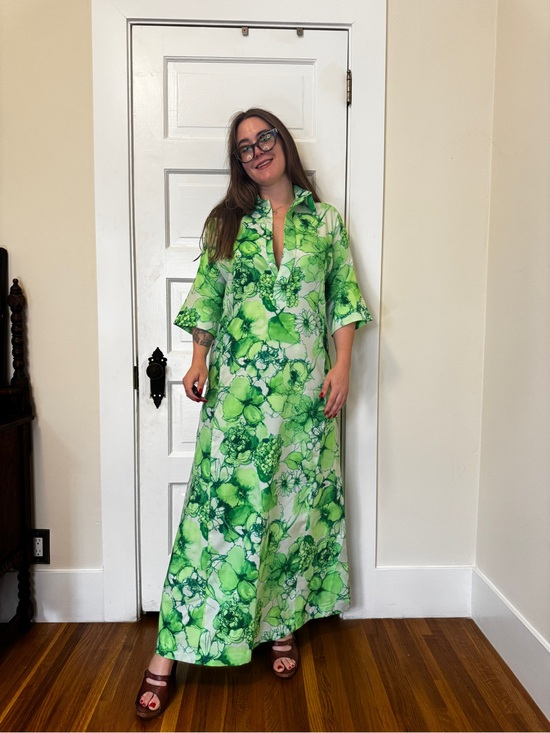 Vintage Dresses & Skirts - 70s Vintage Handmade Bright Green Floral Maxi Shirt Dress Sz M
